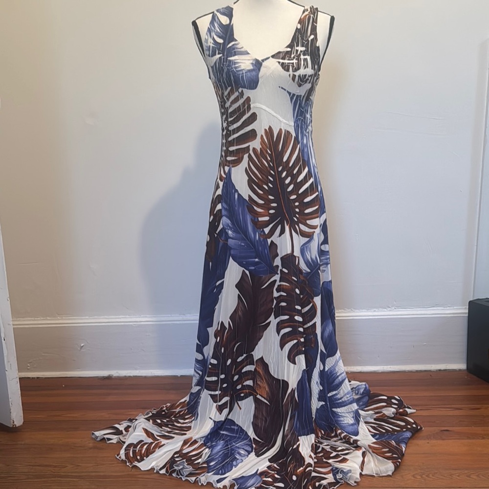 Komarov Brown and Blue Sleeveless V-Neck Maxi Gown